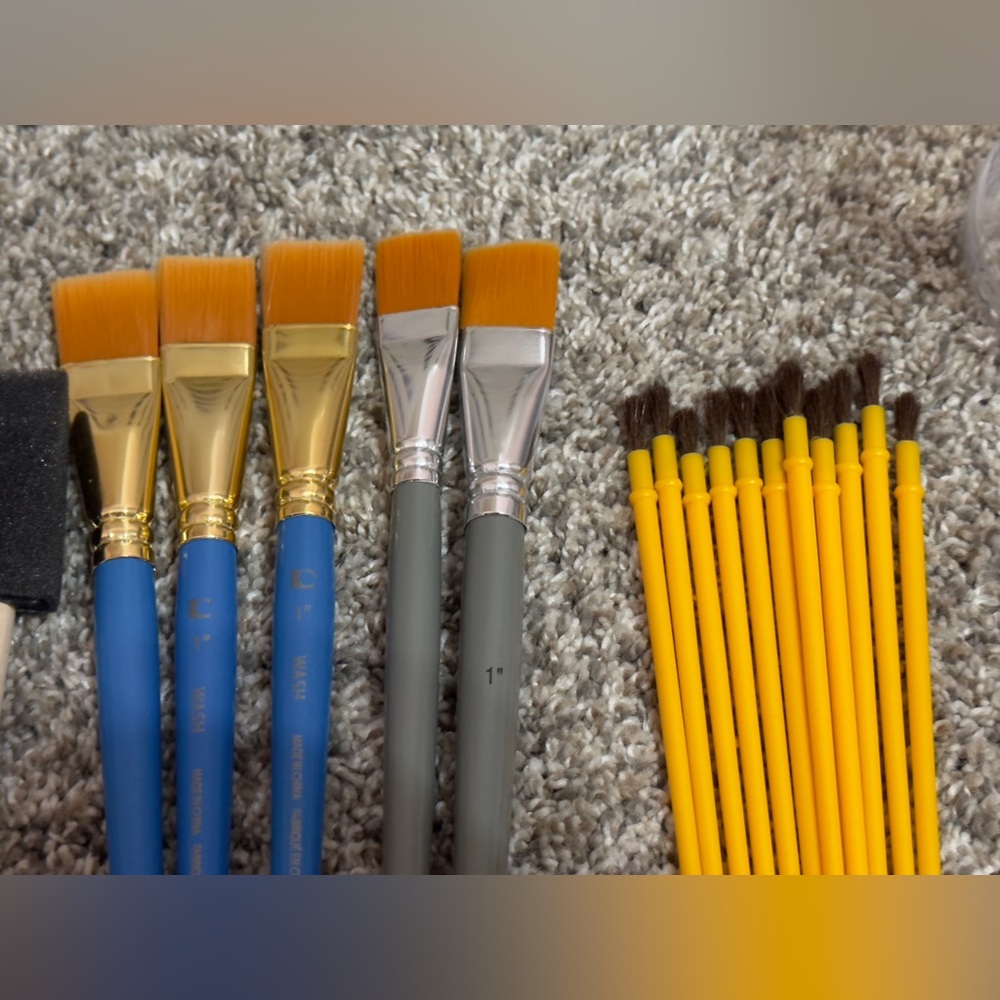 ARTISTICA Assorted Paintbrushes - Picture 7 of 8